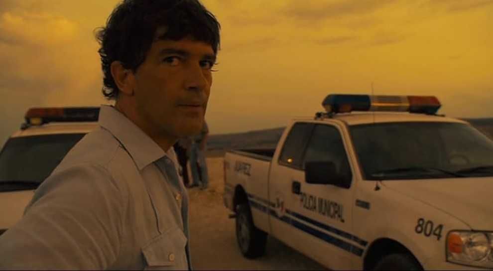 BORDERTOWN - Cidade sob Ameaça (Jennifer Lopez/Antonio Banderas) NOVO