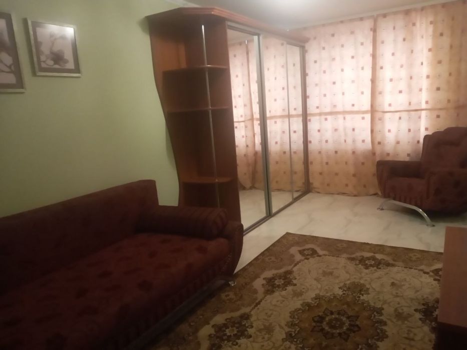 Подобова оренда 1 к. кв.  Пасічна, Піонерський парк