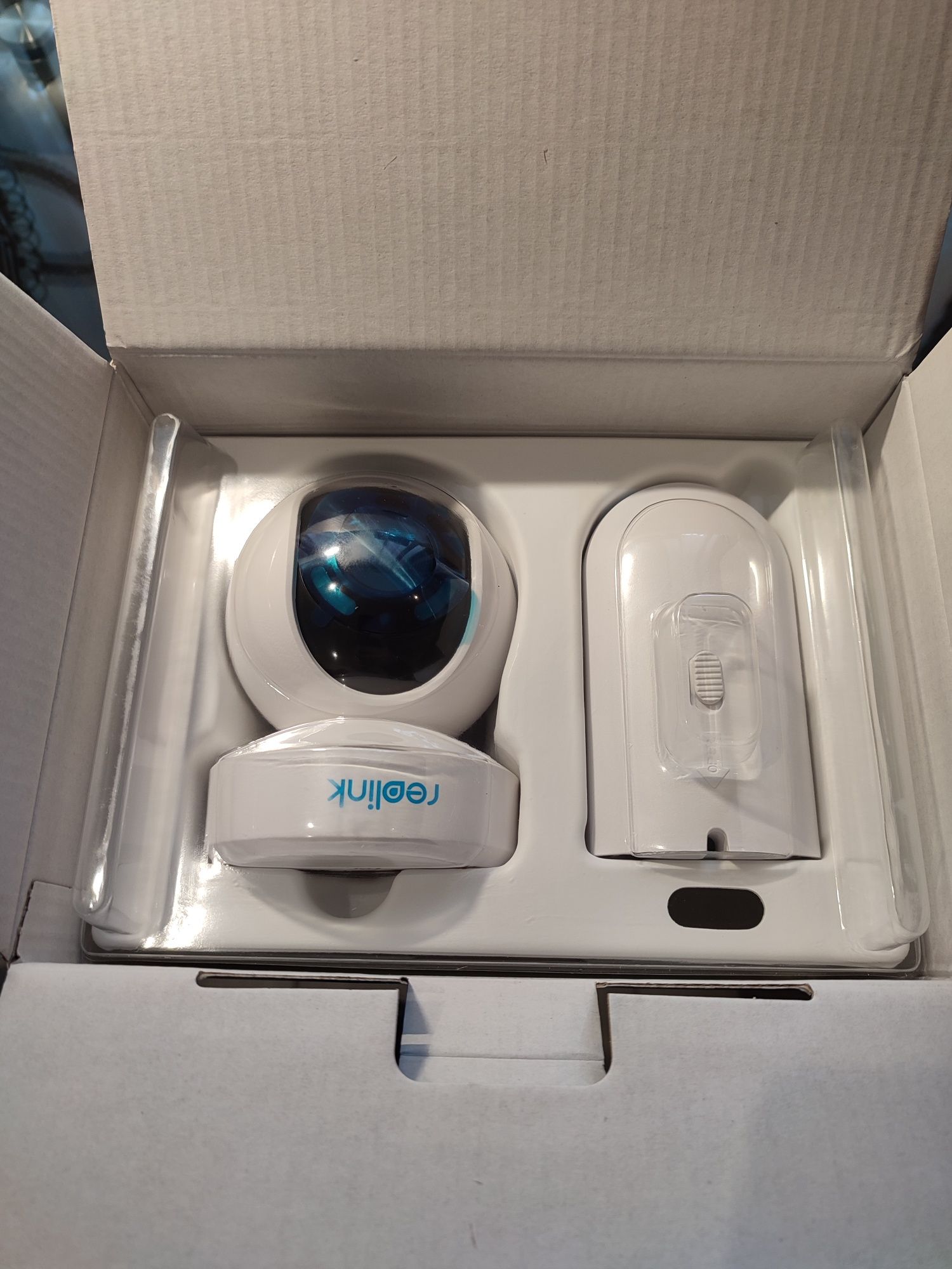 Reolink E1 Outboor SE PoE 8MP 4K IP камера поворотна