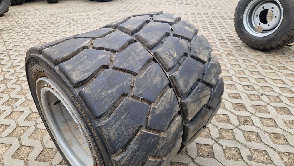 koła 28x12.5-15, 11.5/80-15.3 10.0/75-15.3 Paszowóz Wóz paszowy