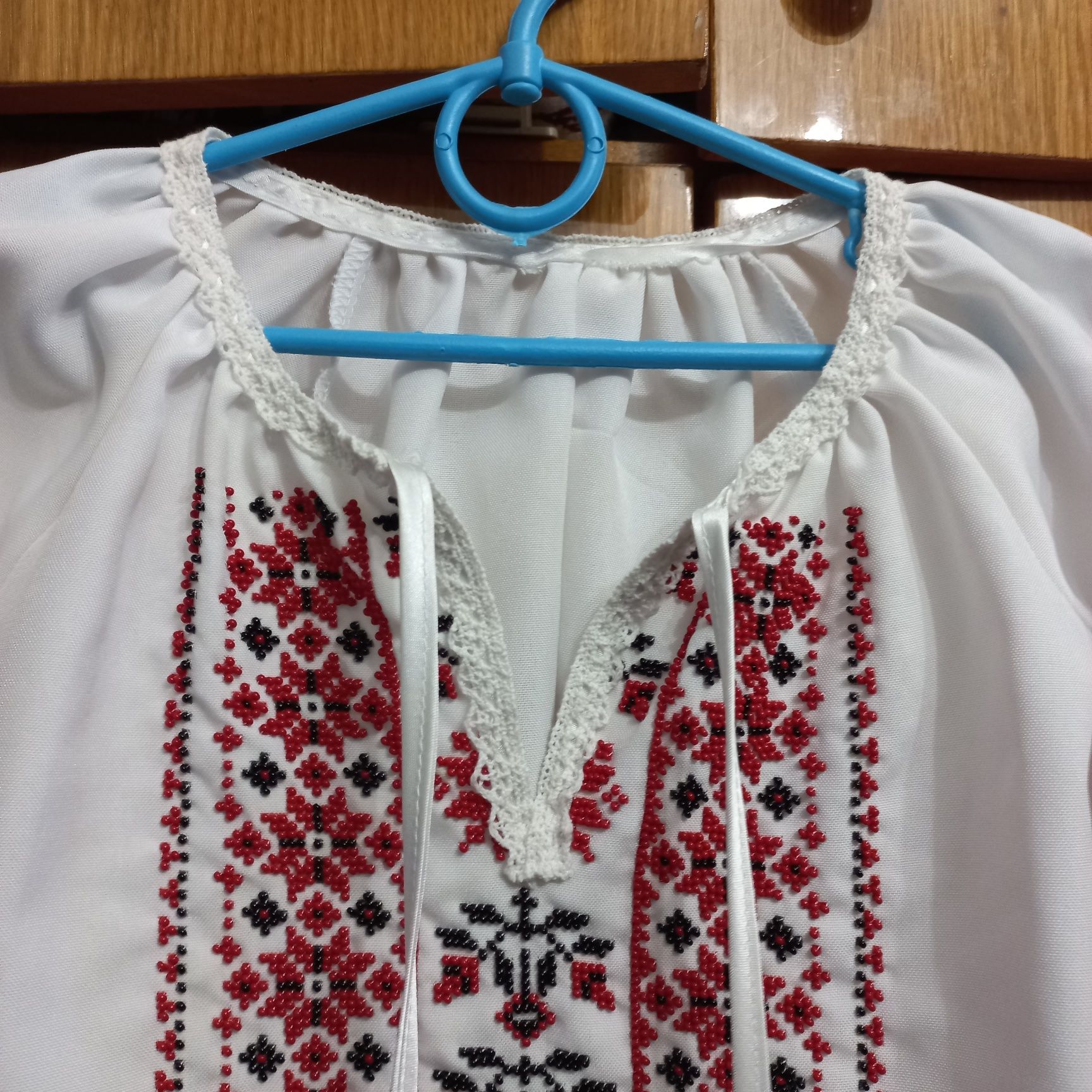 Вишиванка з бісеру