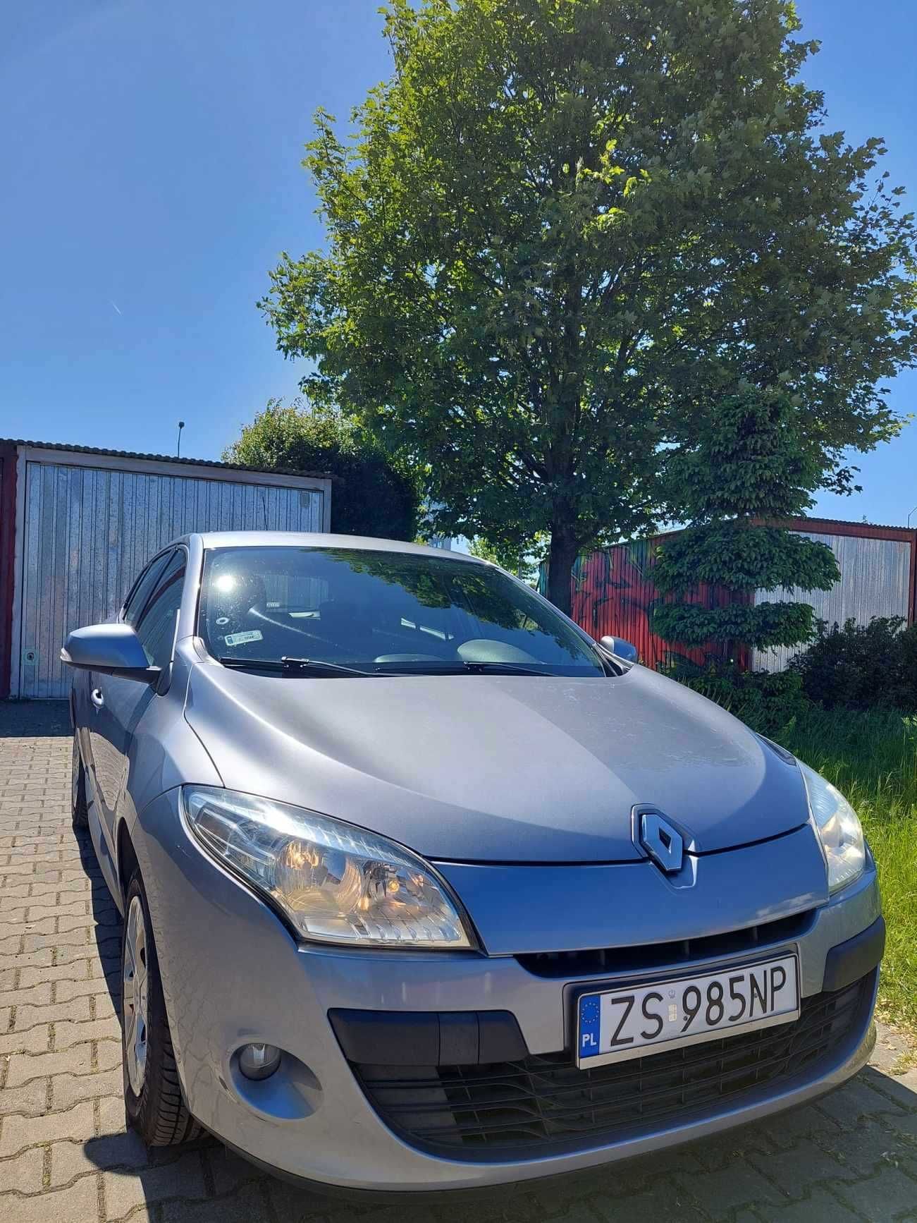 Renault Megane 3, poj.1,6 benz, 2009 r