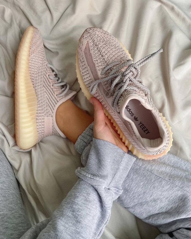 Buty sneakersy Yeezy Boost 350 v2 pink