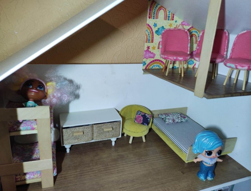 Меблі для лялькового будинку lol
