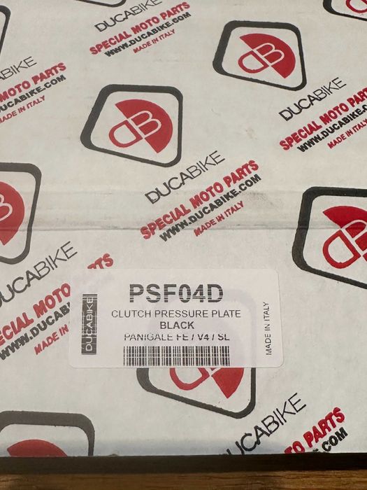 Ducabike Osłona Sprzęgła Akwarium DUCATI V4S