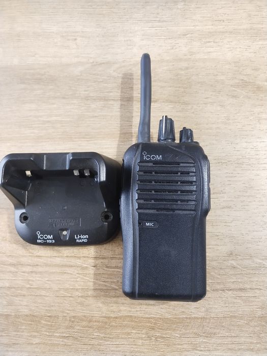 Krótkofalówka icom IC-F27