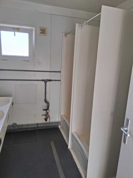 Kontener 20 socjalny sanitarny uniwersalny toaletowy prysznicowy