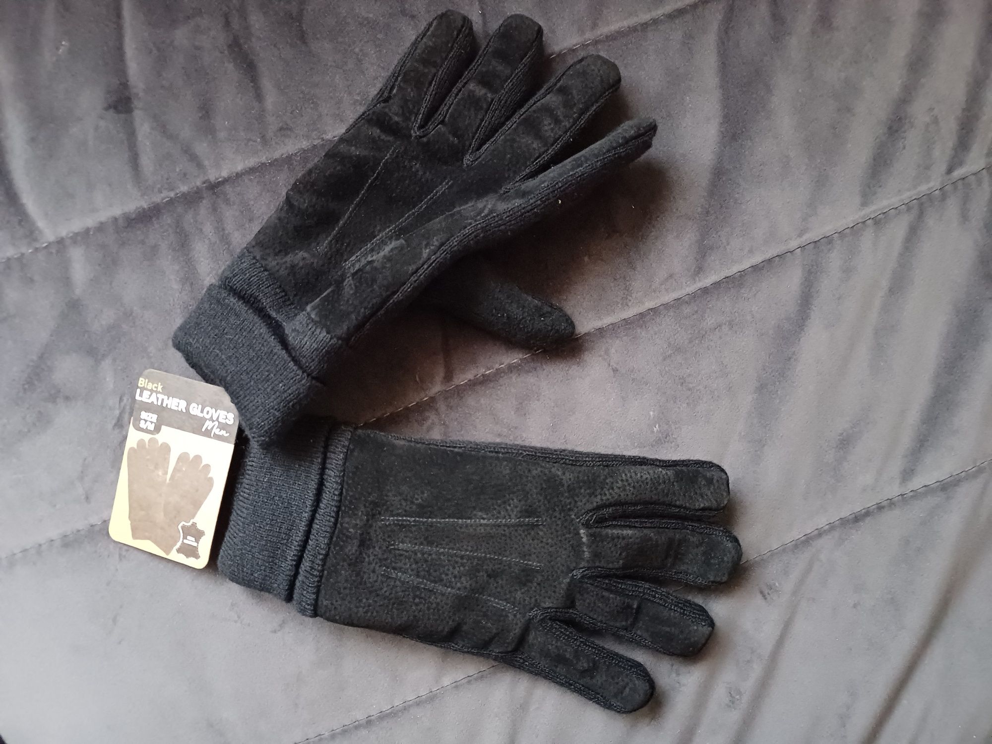 Rękawiczki. Leather gloves.