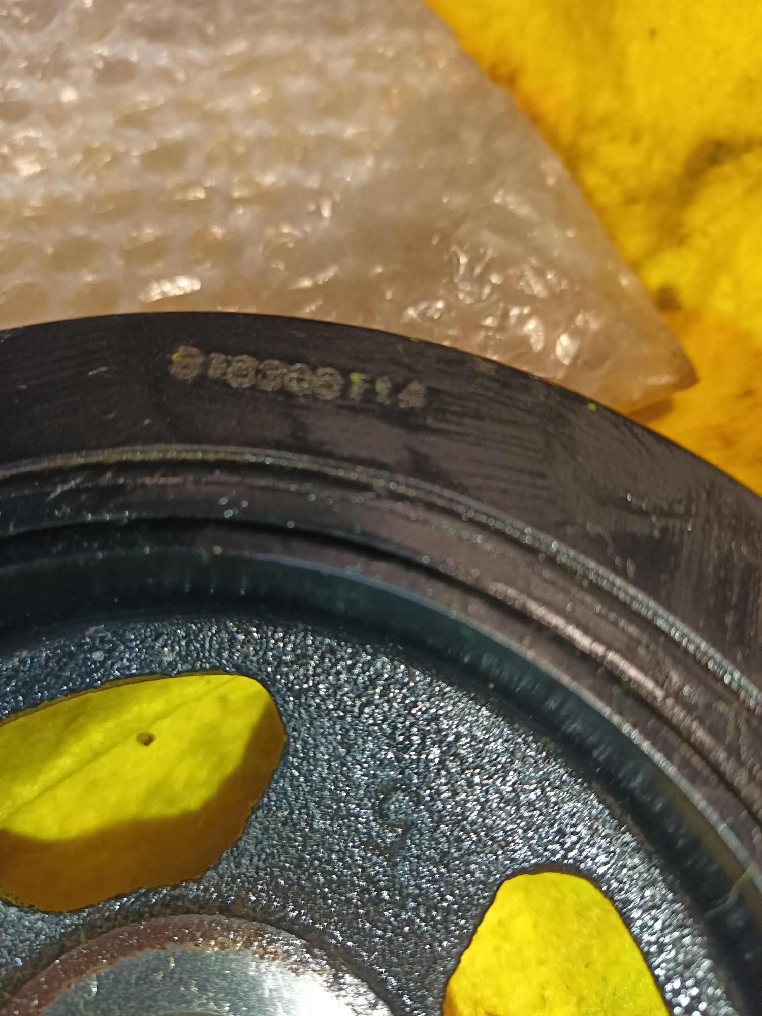 Шків ременя генератора демпферний A1104A012 мітсубісі, Пежо та ін