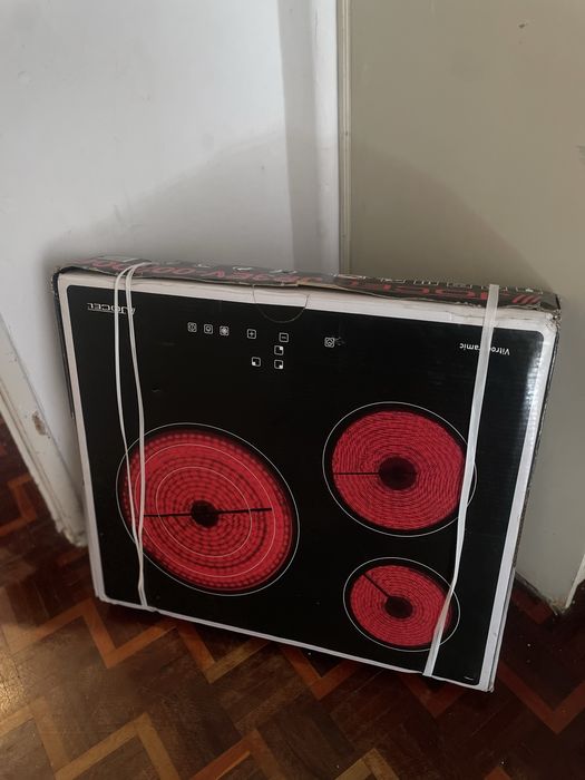 Vitrocerâmica Jocel, modelo JP3EV-002006