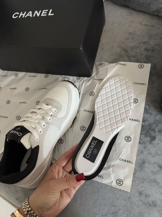 Белые кроссовки Chanel 37, 38 размер