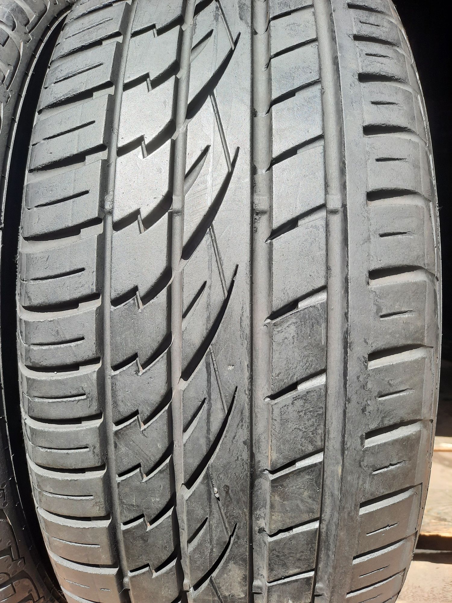 Літні шини 235/55 R17 Continental CrossContact UHP 2шт. 80%