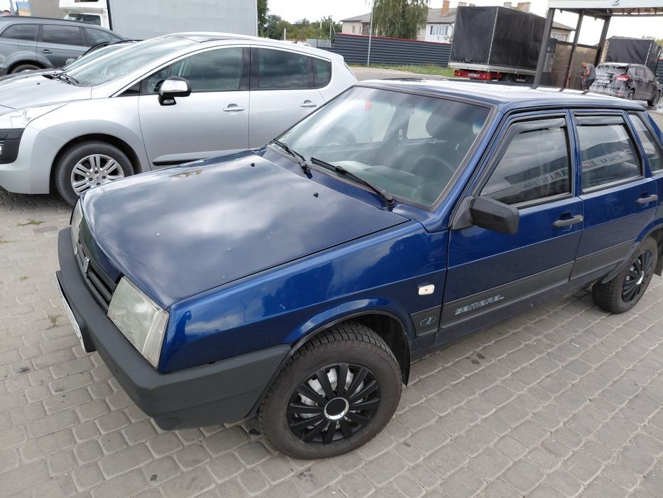Продам ваз 21099