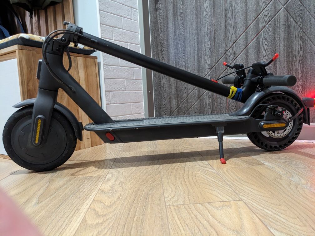 Електросамокат Xiaomi Mi electric scooter 1S Європейська версія