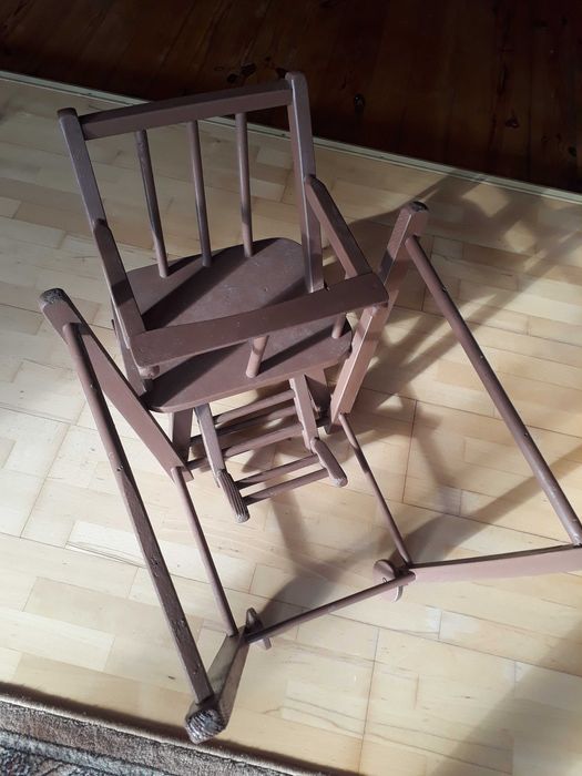 krzesło karmienia krzesełko patyczak drewniane brąz retro vintage prl