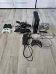 Xbox 360 E + 7 gier + 2 Kinecty + 3 pady – gotowy zestaw do grania!