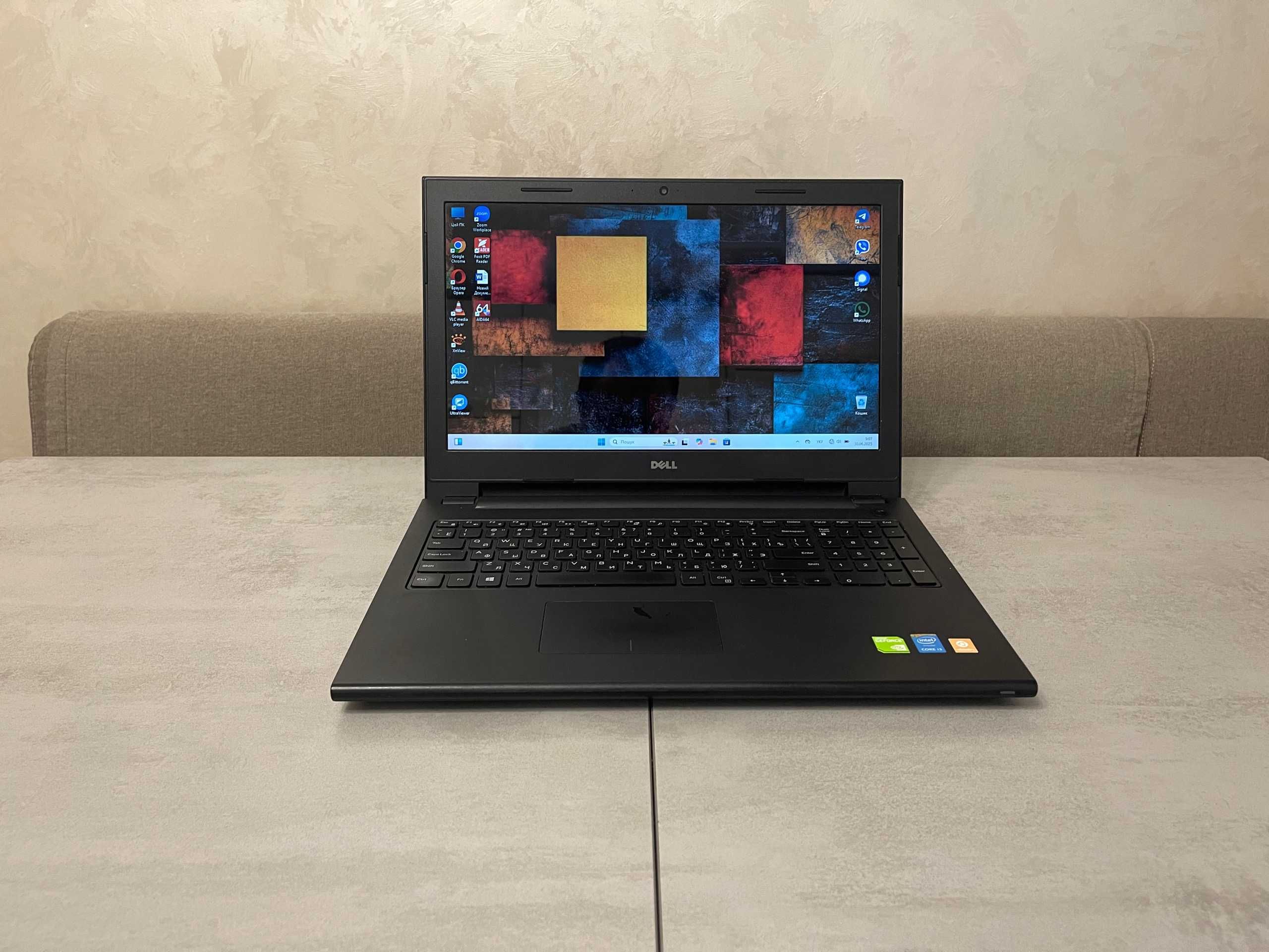 Ноутбук Dell Inspiron 3542/15,6/i3/8GB/128GB SSD/Nvidia 2GB/нова батар