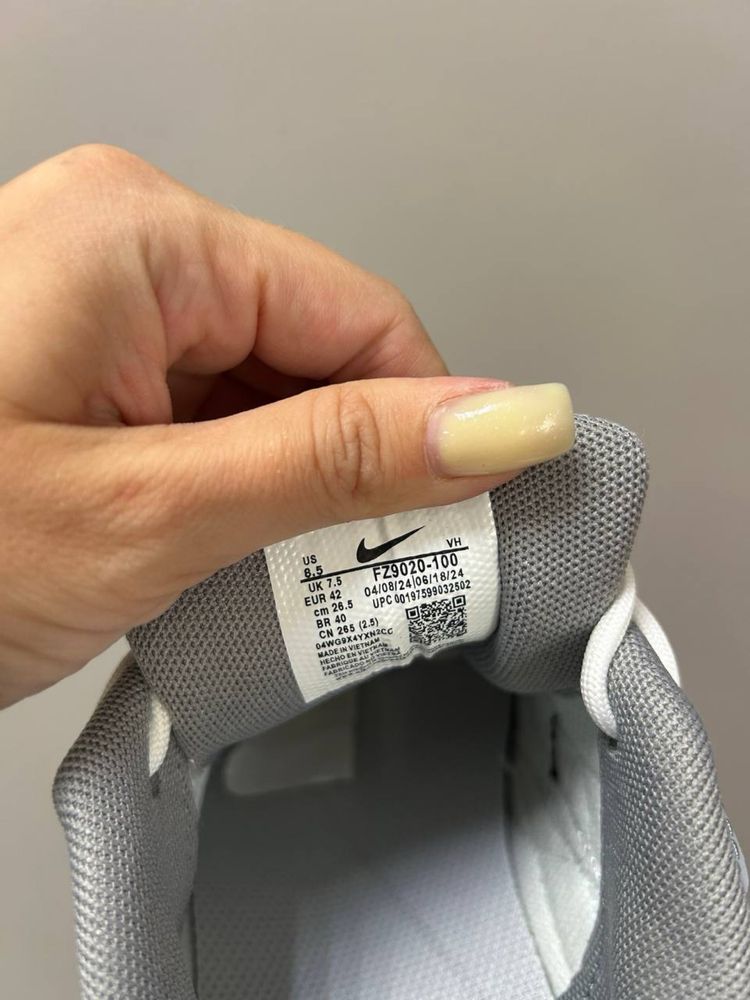 Кросівки Nike Initiator Custom Grey