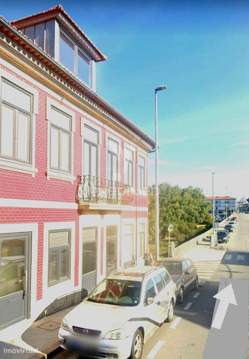 Terreno para construção em altura próximo ao Hosptal de S. João (Zo...