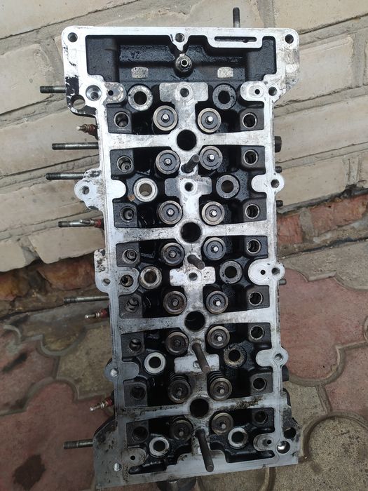 Гбц головка блока Опель инсигния інсігнія астра завтра зефира 2.0