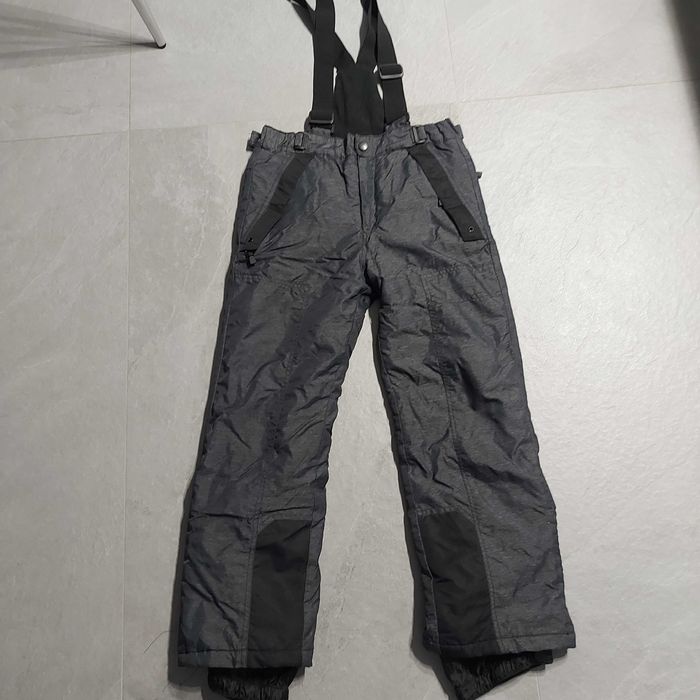 Spodnie narciarskie rozmiar 146