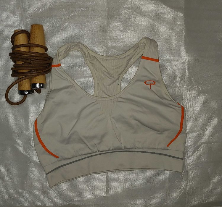 Для фитнеса Топ спортивный размер L на чашку А или В