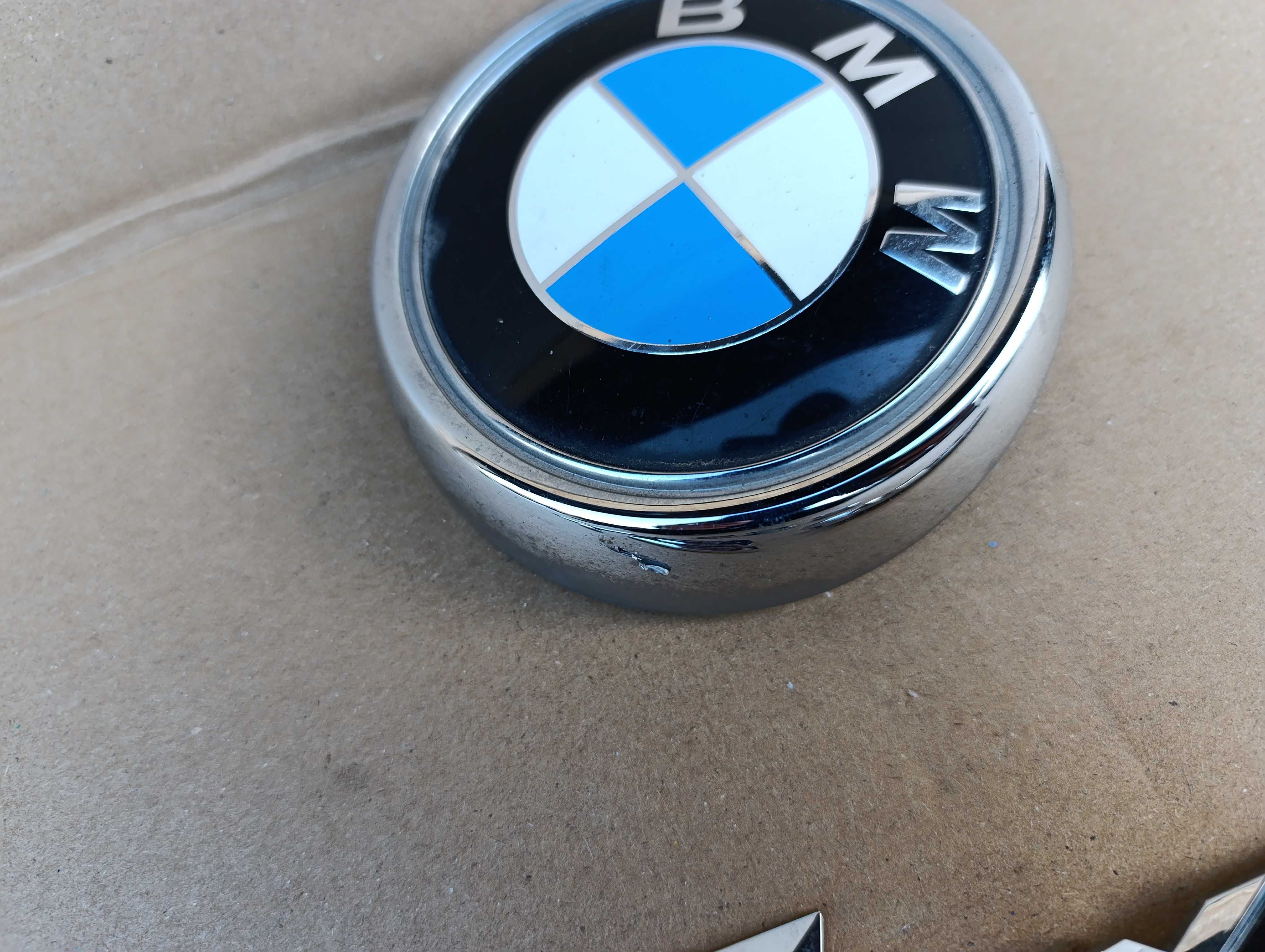 BMW X5 3.0DnX3 F25 emblematy emblemat napis znaczek logo