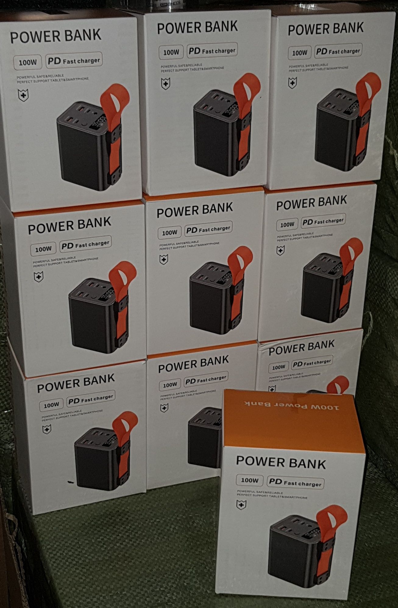 60000mAh 265w Mangust повербанк з ДБЖ DC5521 12V 65Вт з ліхтарем