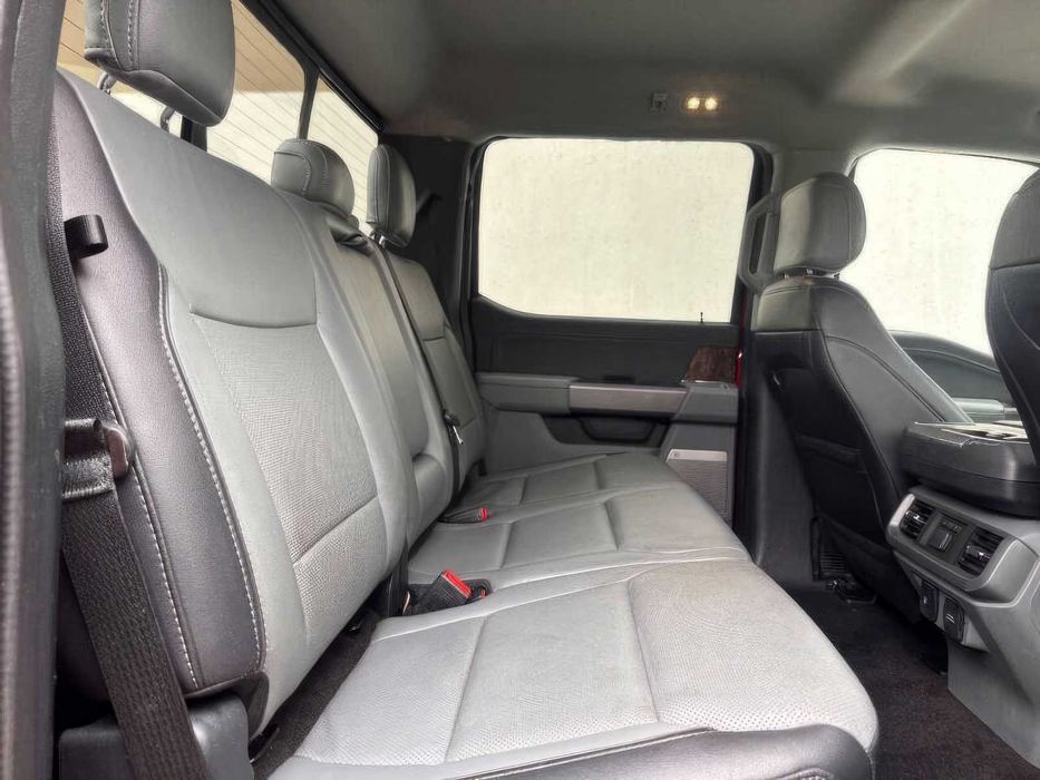 Ford F-150 Lariat      2021