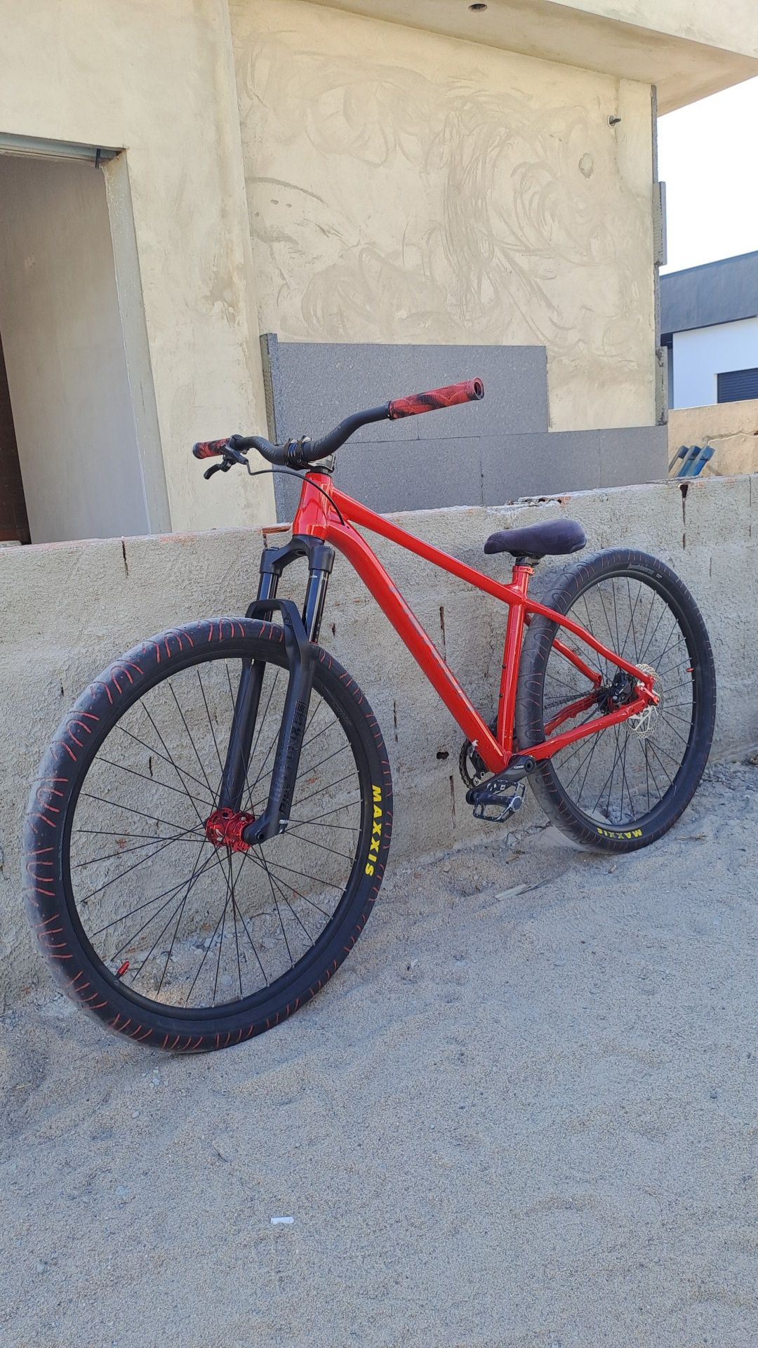 Bicicleta wheelie/btt