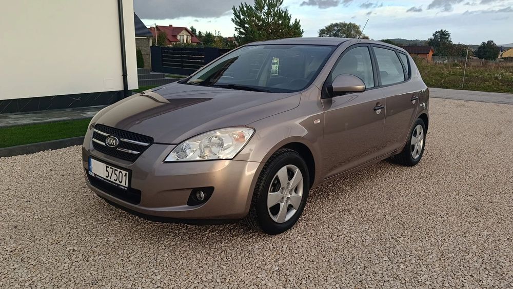 Kia Ceed Kia Ceed 1.4 Benzyna+Gaz#Bezwypadkowy#Klima#Czujniki Parkowania#