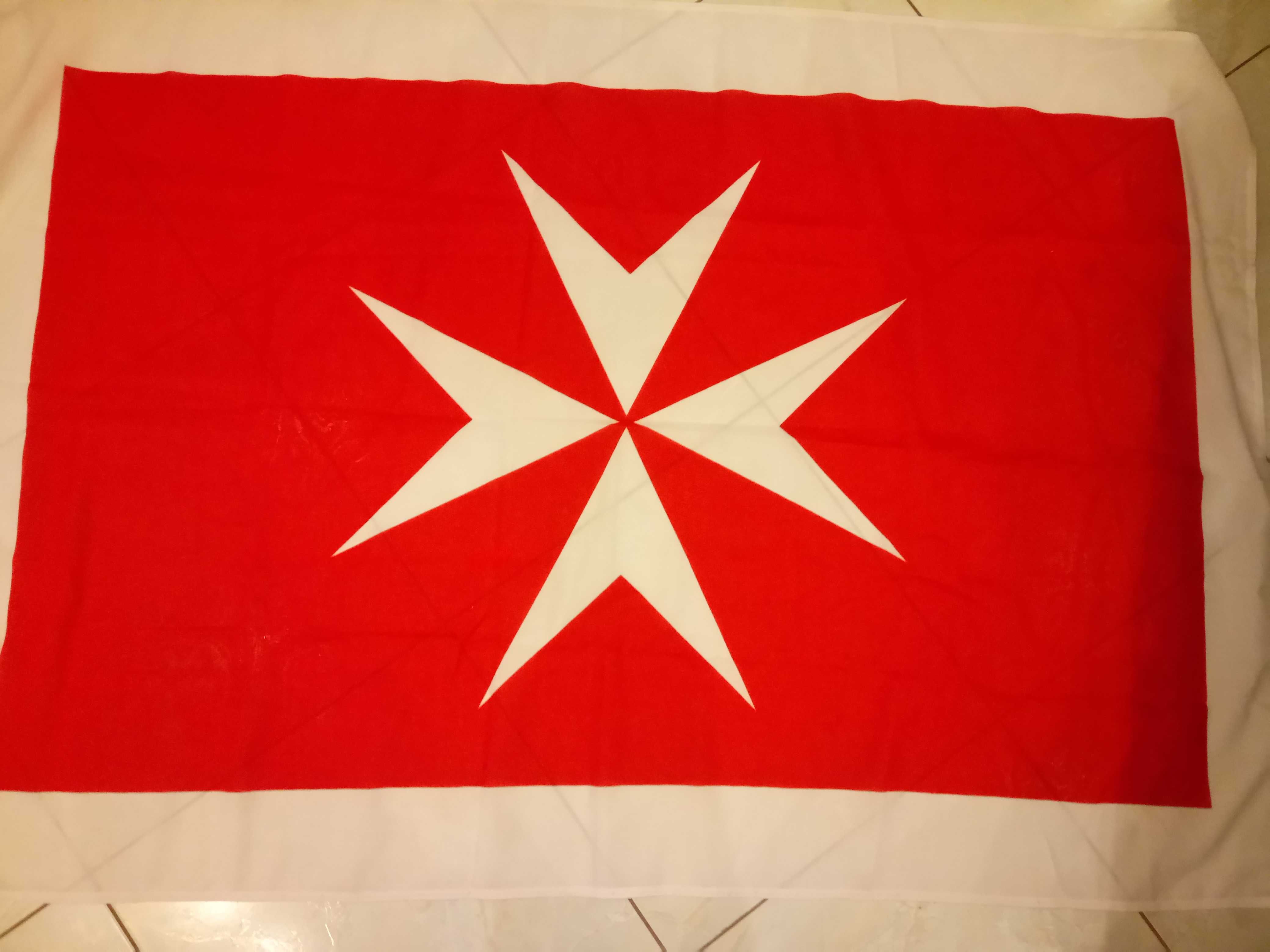 Флаги: Германия, Мальта
