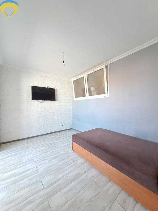 Продам затишну 2-кімнатну квартиру з капітальним ремонтом — Авангард!