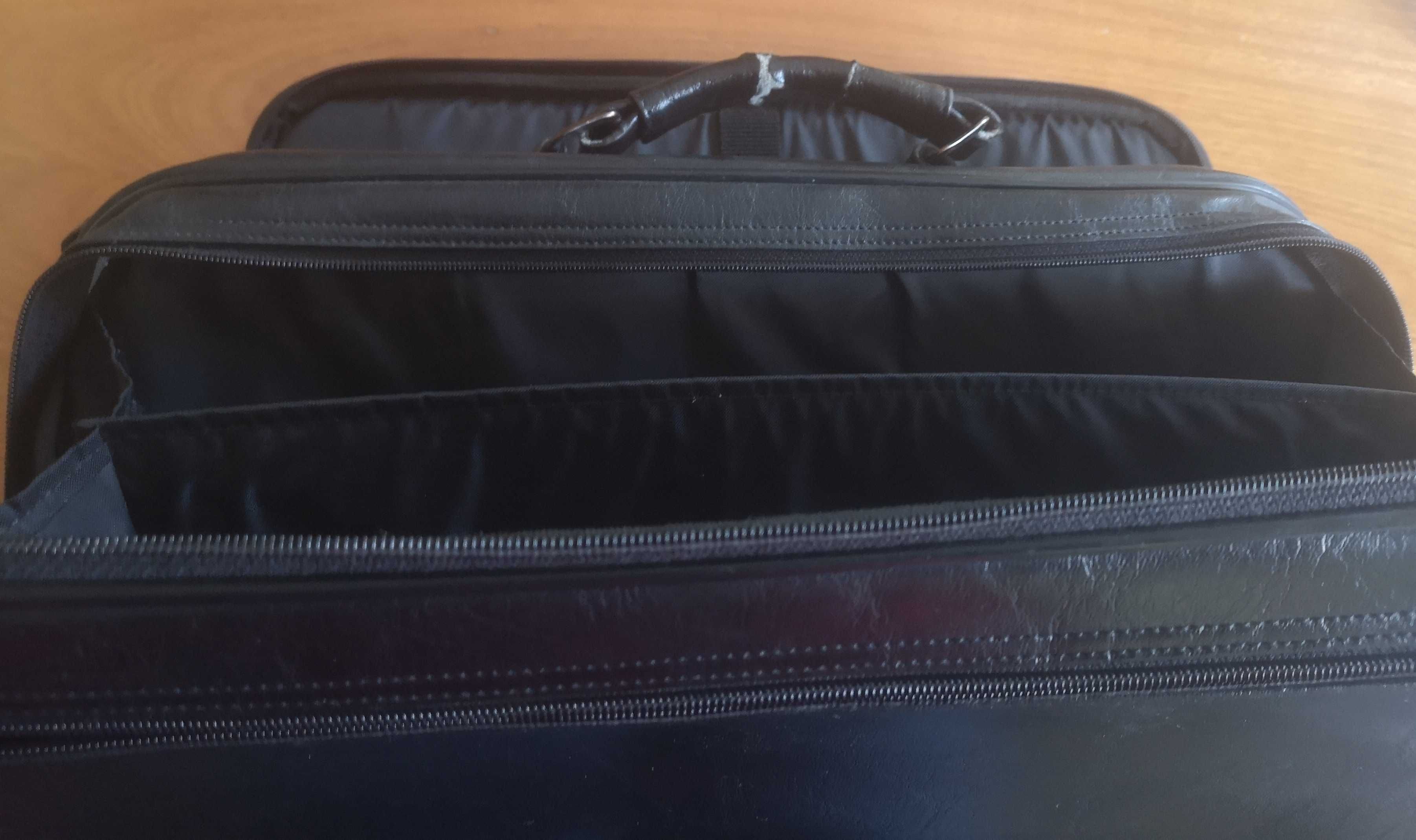 Case Logic torba na laptopa duża z dodatkowymi przegrodami