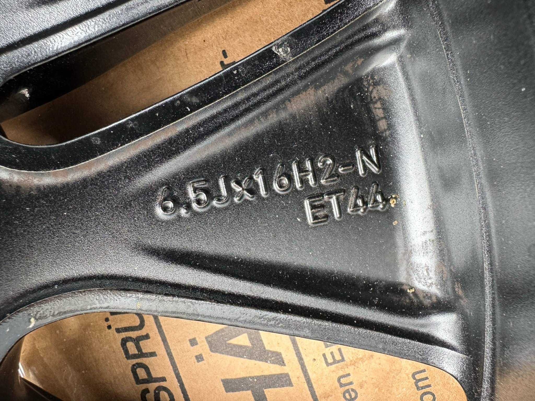 Alufelgi 5x112 r16 AUDI A4 B5 B6 B7 B8 A3 8P 8V A6 C5 C6 223#