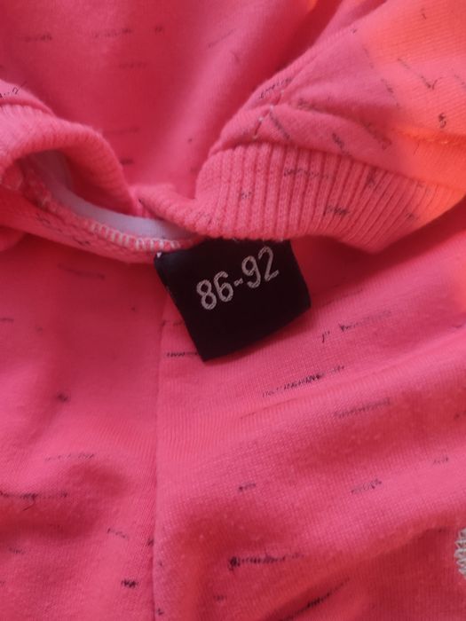 Różowy dres adidas