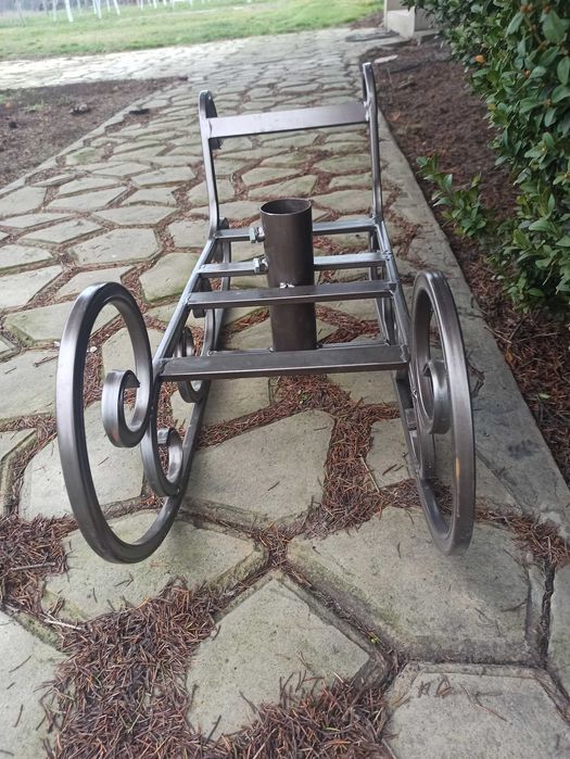 Продам ковані санки - підставка під ялинку