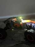 Axial capra auto sterowane
