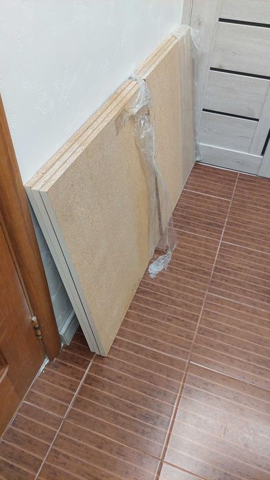 ДСП для сборки шкафа в кладовке