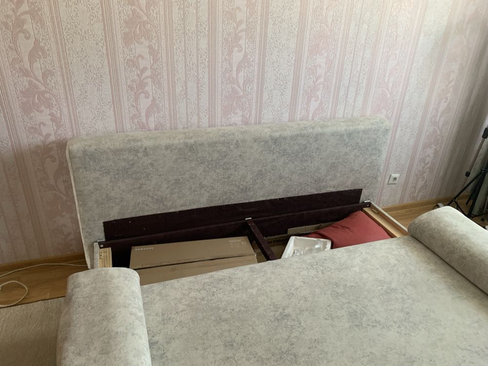 Продам Диван в чудовому стані