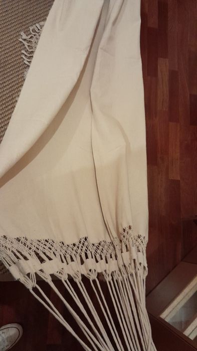 Cama de rede de tecido e renda