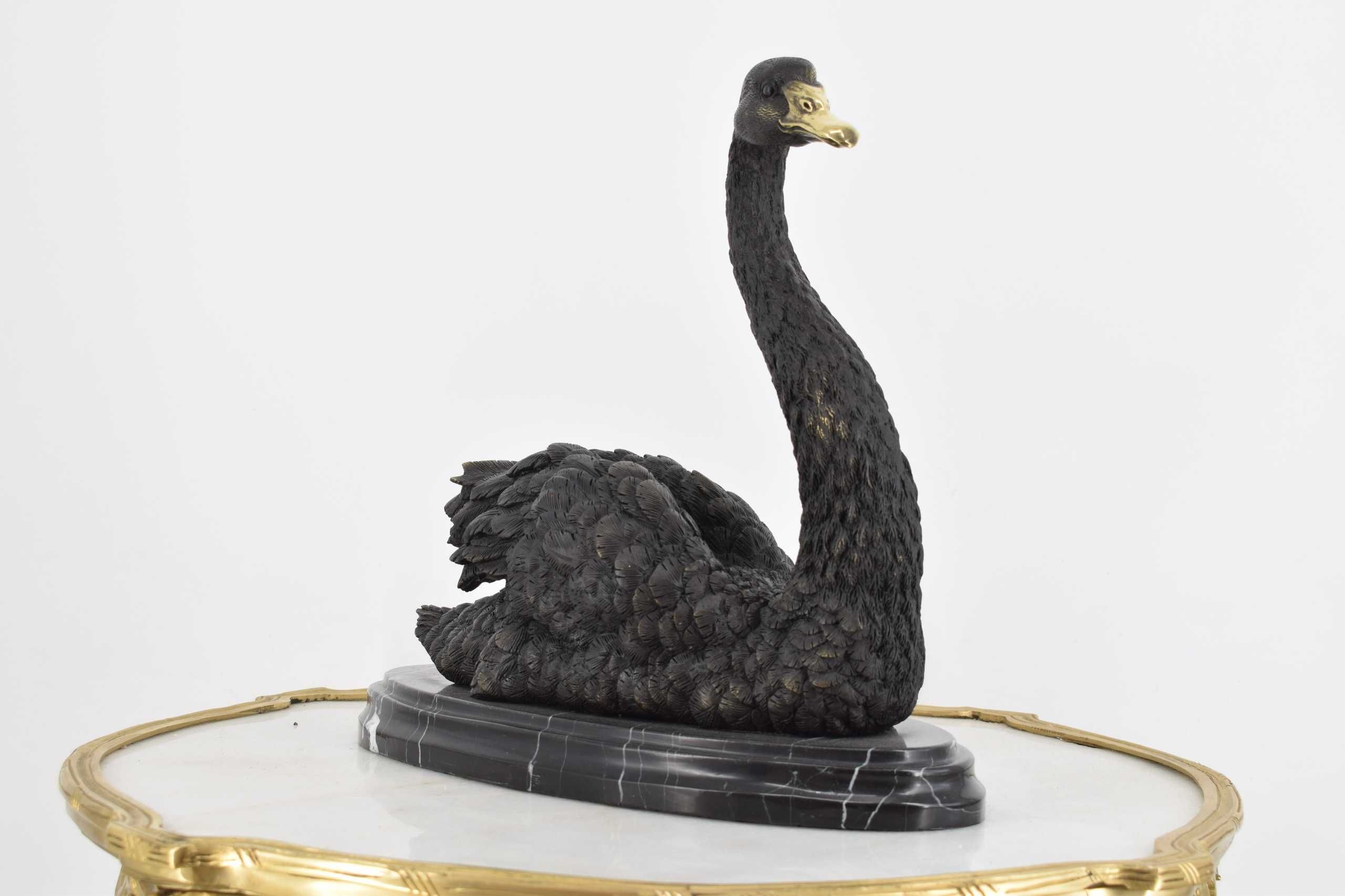 Dostojny Łabędź - Brąz - Granitowa Podstawa - Figura z Brązu Dekoracja