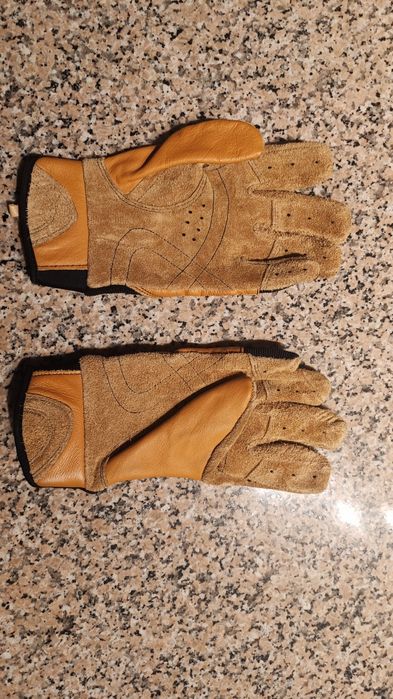 Luvas Biltwell em Couro – Tamanho S – Usadas menos de 5 vezes