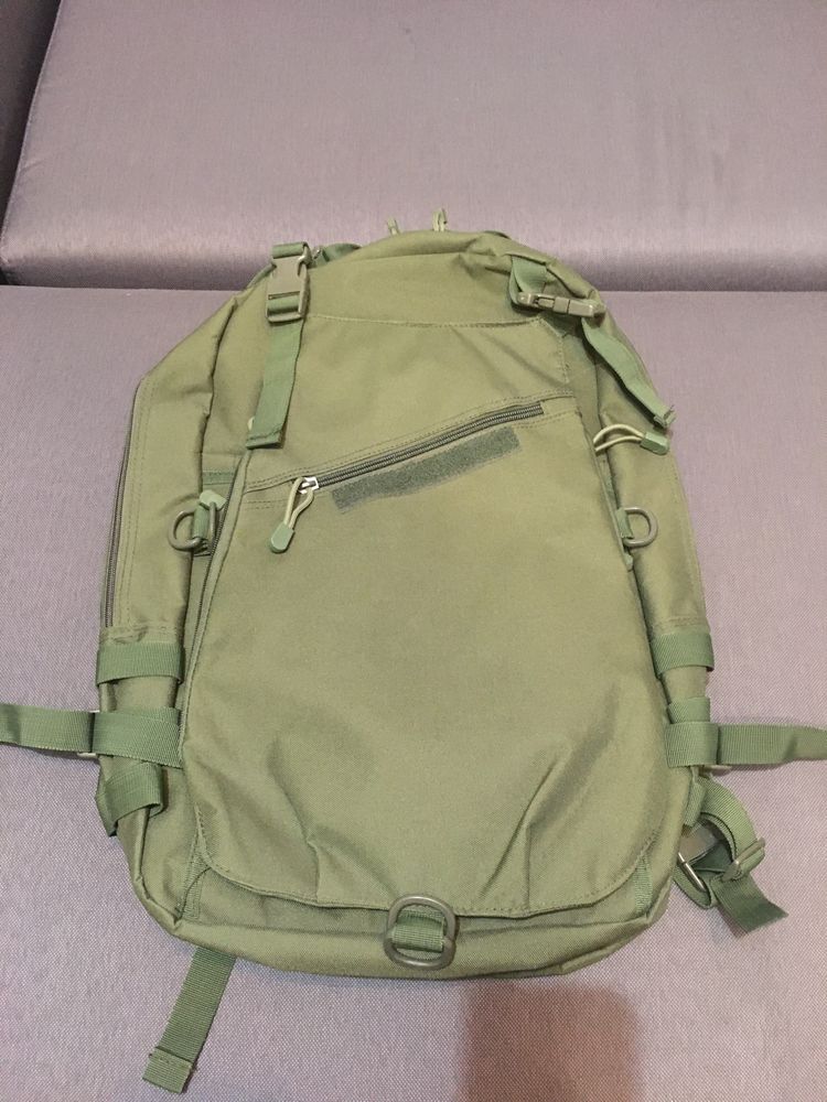 Plecak nowy zielony