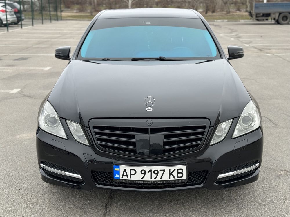 Mercedes E212 2.2 Дизель /Автомат (Обмін-Розстрочка с п внеском 2800$)