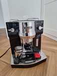 Ekspres kolbowy do kawy Delonghi