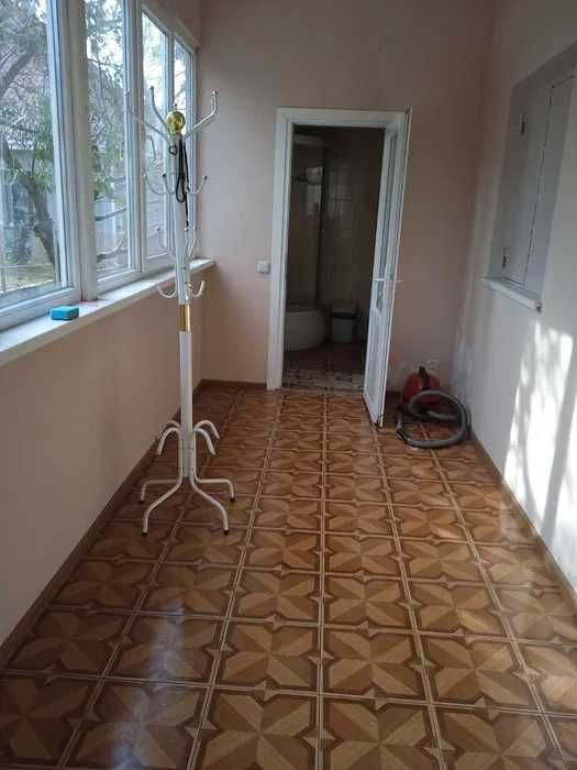(13) Продам новий добротний будинок в Сухому Лимані