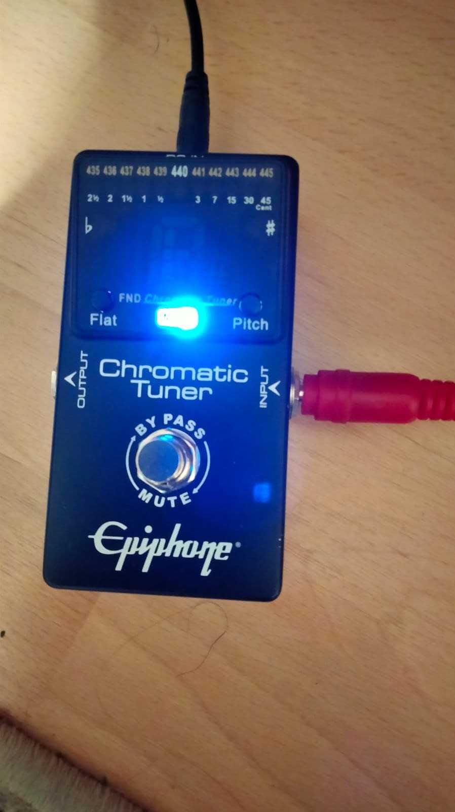 Gitarowy tuner podłogowy (chromatyczny) Epiphone