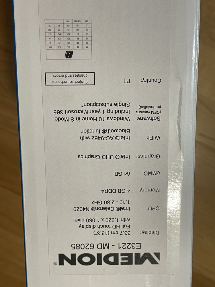 Medion E3221 - MD