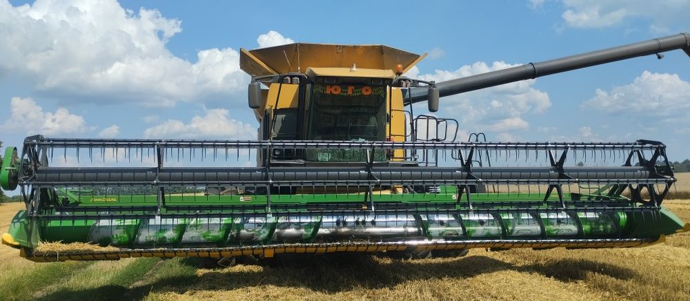 Продам CAT 590R Lexion